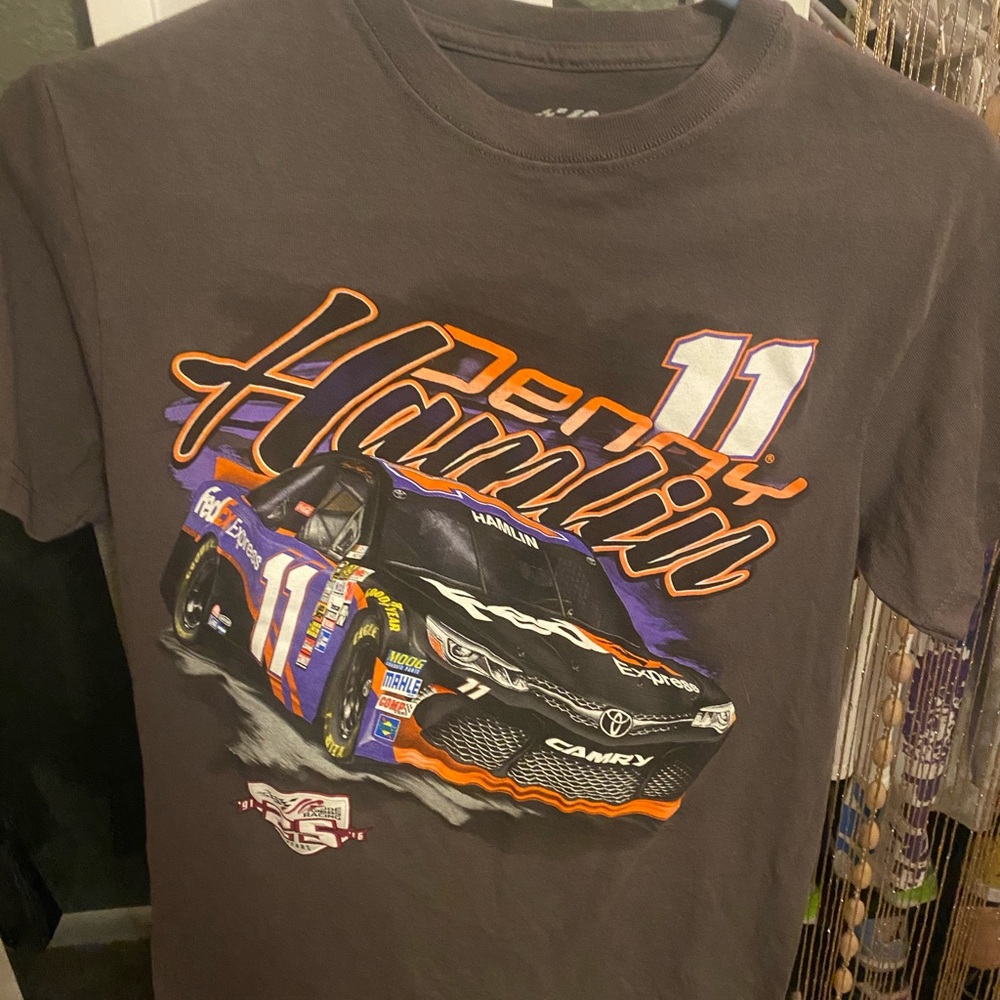 Men’s NASCAR T-shirt SMALL